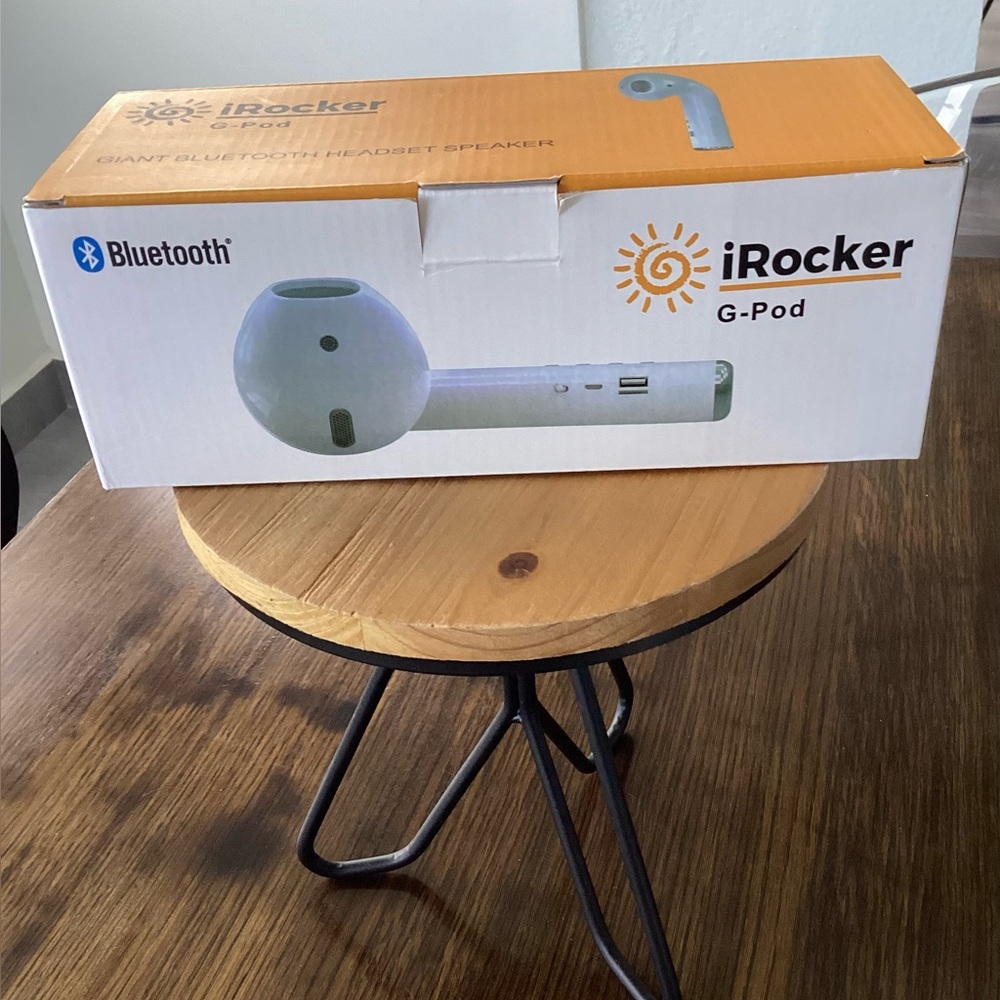 iRocker G-Pod Bluetooth Speaker NWOT
